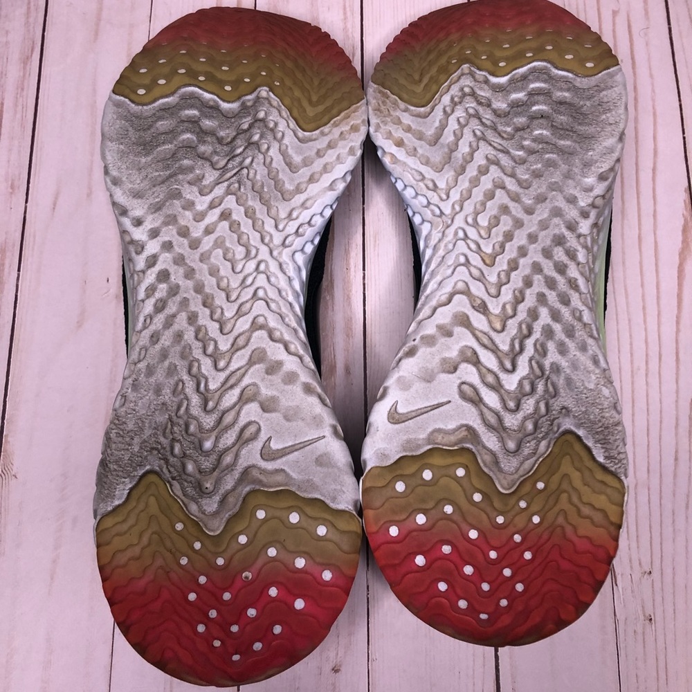 Nike Epic React Flyknit 2 - image 6